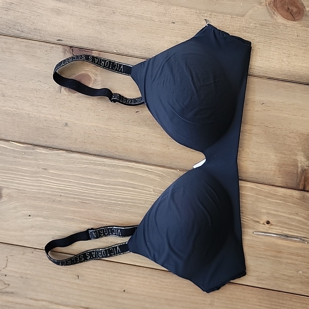 Black Victoria Secret Bra